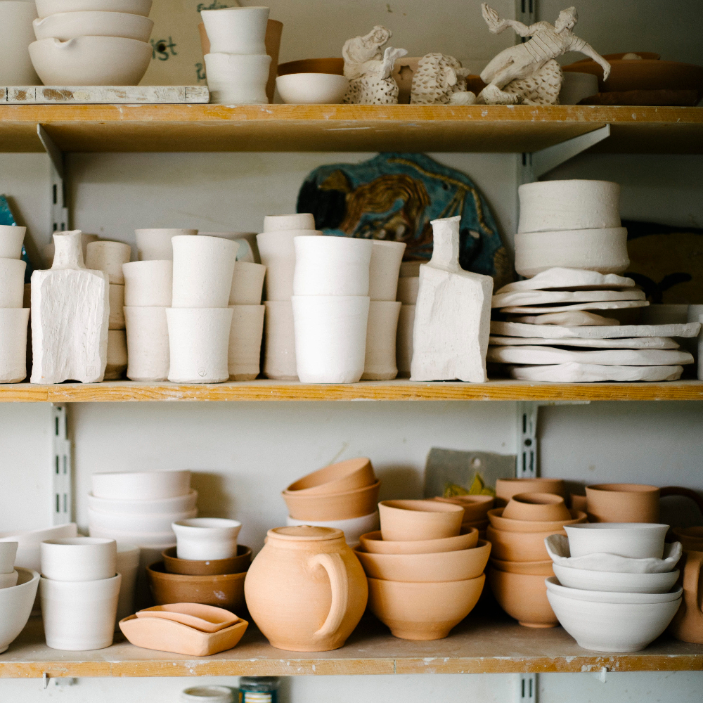 Gestión de aprovisionamientos y de almacenes en industrias de proceso de fabricación de productos cerámicos